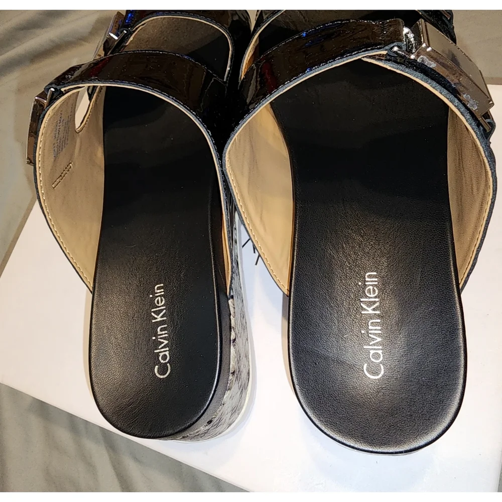 Brand New Calvin Klein Casely Women's Platform Slides Nappa Leather Snak…